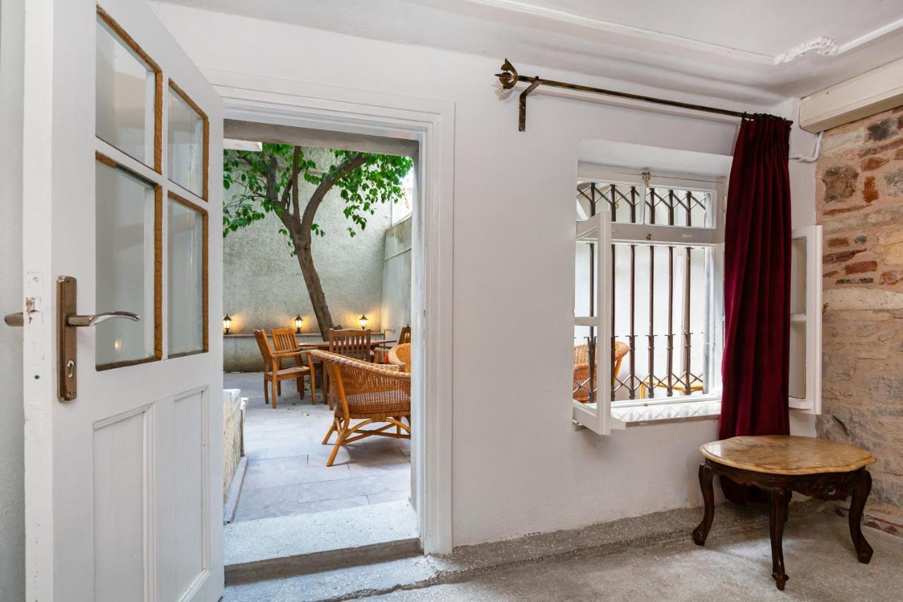 Mansion With Lemon Tree * İzmir