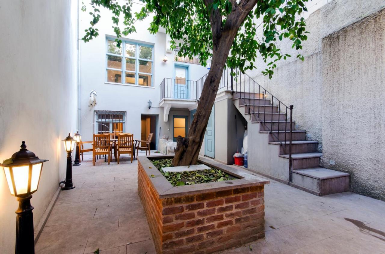 Mansion With Lemon Tree İzmir